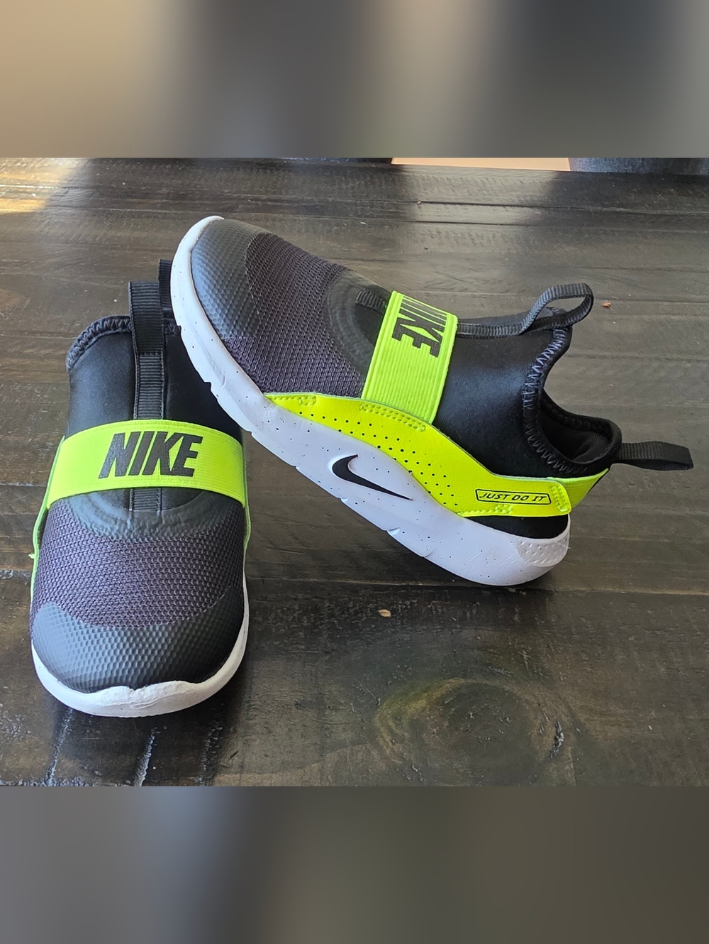 Nike Flex Runner 4, Size 10c